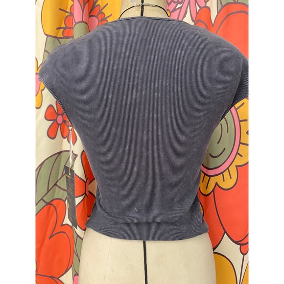 vintage y2k ribbed gray crop top low cut cap sleeve fitted cropped acid wash s - Picture 6 of 7